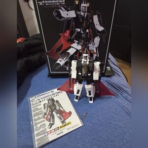 2017 Takara Transformers Masterpiece Ramjet MP-11NR Authentic